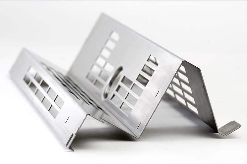 bending-aluminum-plates